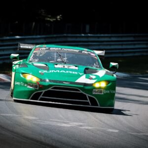 GT Racing Car Digital Wallpaper – High-Speed Motorsport Artwork